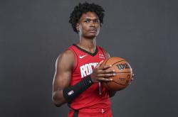 -关于阿森纳队门将因伤痊愈将回归训练的信息