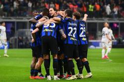 英雄联盟总决赛直播-国际米兰迎战强手，保持不败