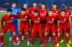 英雄联盟总决赛门票-重庆斯威客场爆冷取胜，反超强劲对手