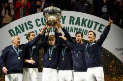 LOL赛事-戴维斯杯完胜年终总决赛，梅德韦杰夫惊艳四座