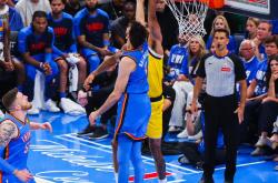 英雄联盟总决赛2025-步行者力克雷霆，利拉德关键制胜