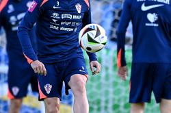 英雄联盟总决赛时间-包含克罗地亚逆袭挺进欧洲杯预选赛决赛的词条