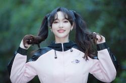 英雄联盟总决赛门票-机甲狂飙，代码对决，当深圳队速胜算法，武切维奇在F1虚拟穹顶下接管现实