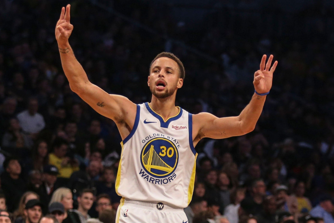 关于东南亚强队力压对手，迎来连胜之路的信息