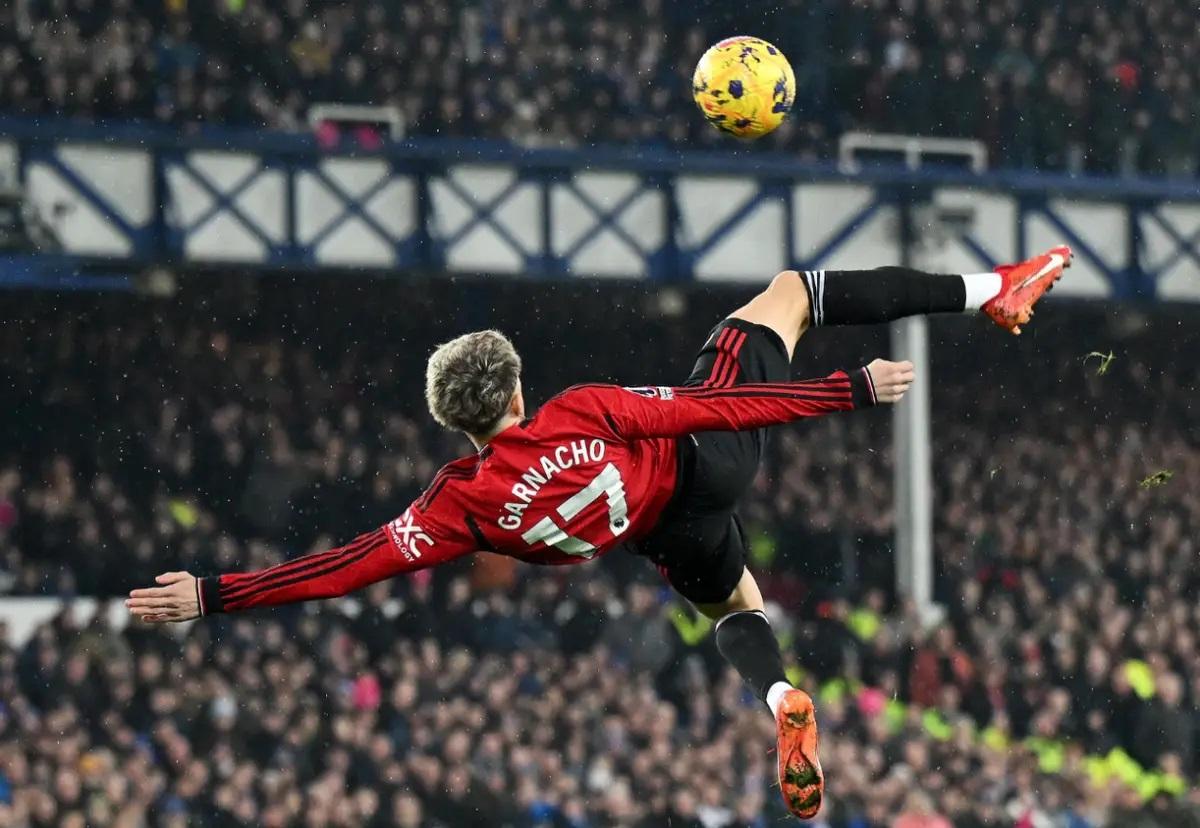 关于加纳队遭受逆转,战绩痛失失利的信息 关于加纳队遭受逆转,战绩痛失失利的信息