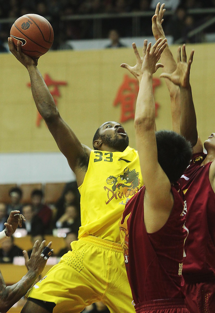 莱加内斯主场逆转,实现惊险胜利 莱加内斯主场逆转,实现惊险胜利