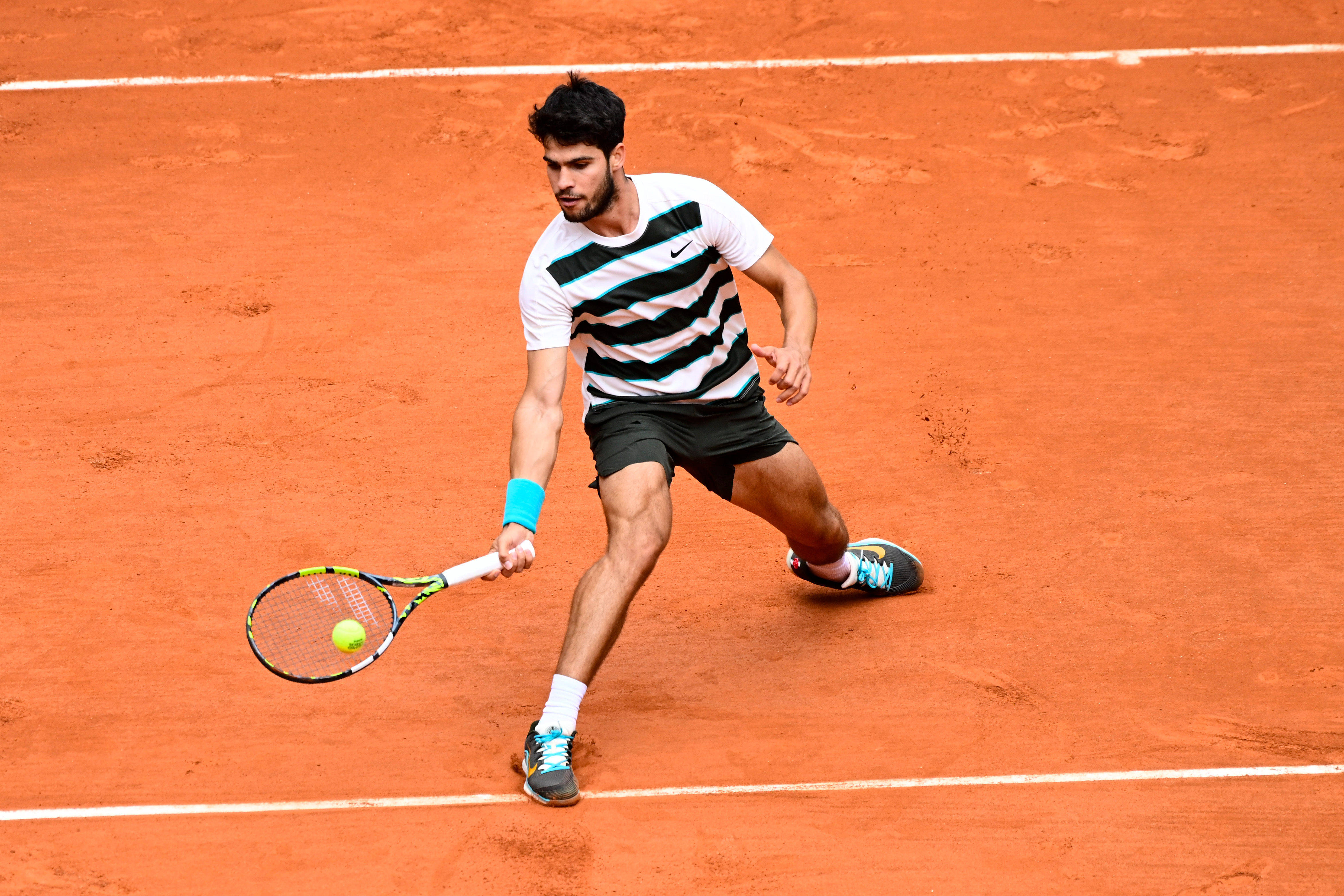 法网横扫美网，阿尔卡拉斯点燃赛场的简单介绍