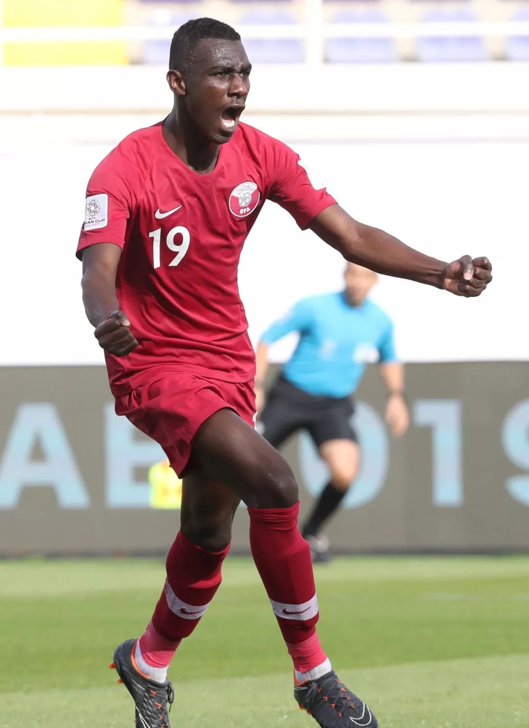 美国队传奇球星领衔为亚洲杯提前热身青年新秀接受考验