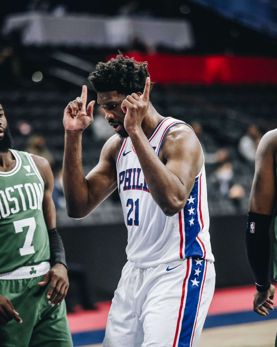 鹈鹕队主场保持不败,成功取得胜利 鹈鹕队主场保持不败,成功取得胜利