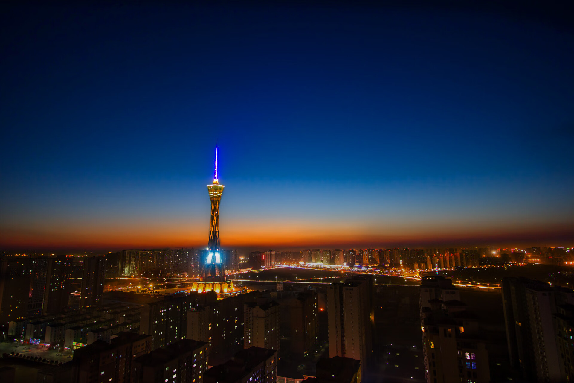 当东决的硝烟遇见地中海的波涛,摩纳哥血拼比利亚雷亚尔