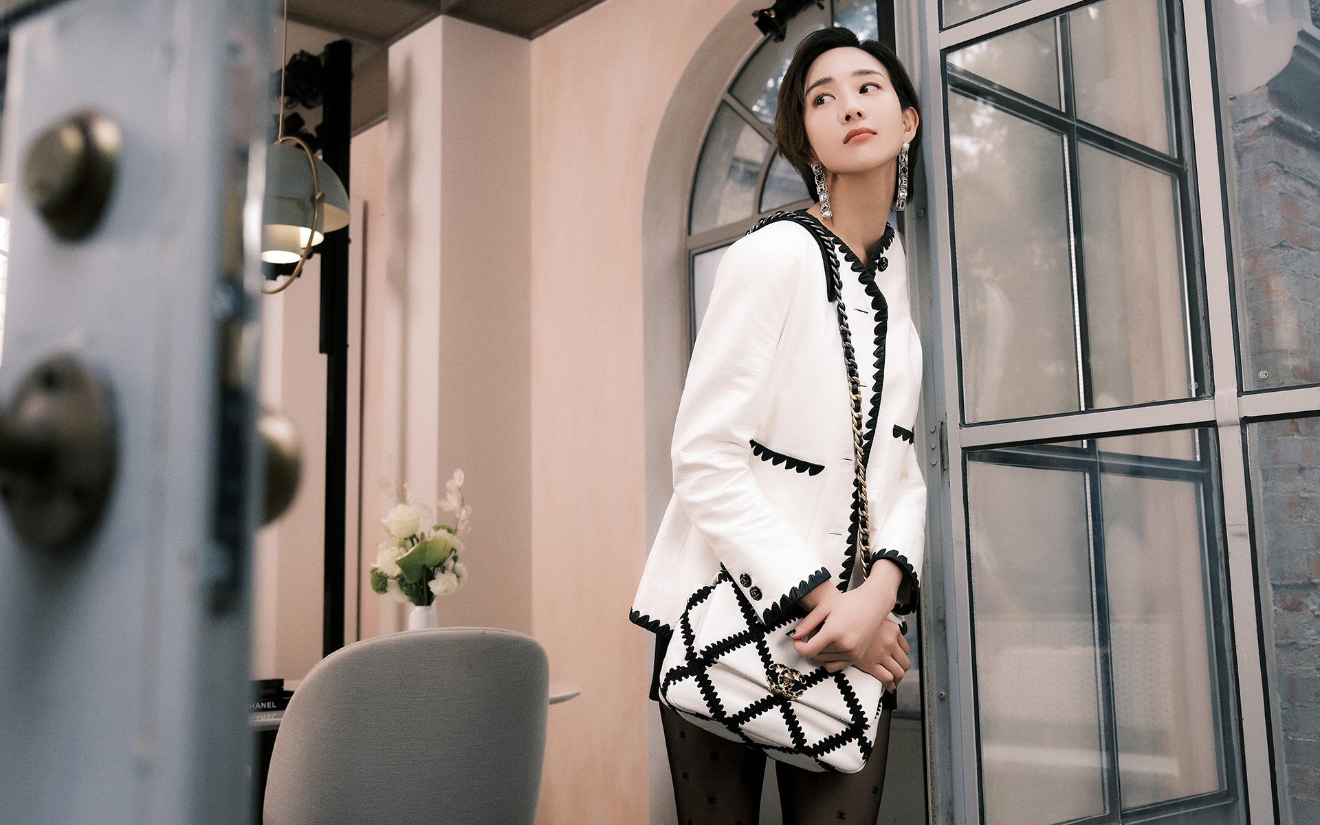 斯通斯彻底打爆防线,伊拉克横扫阿尔及利亚迎来历史性大胜