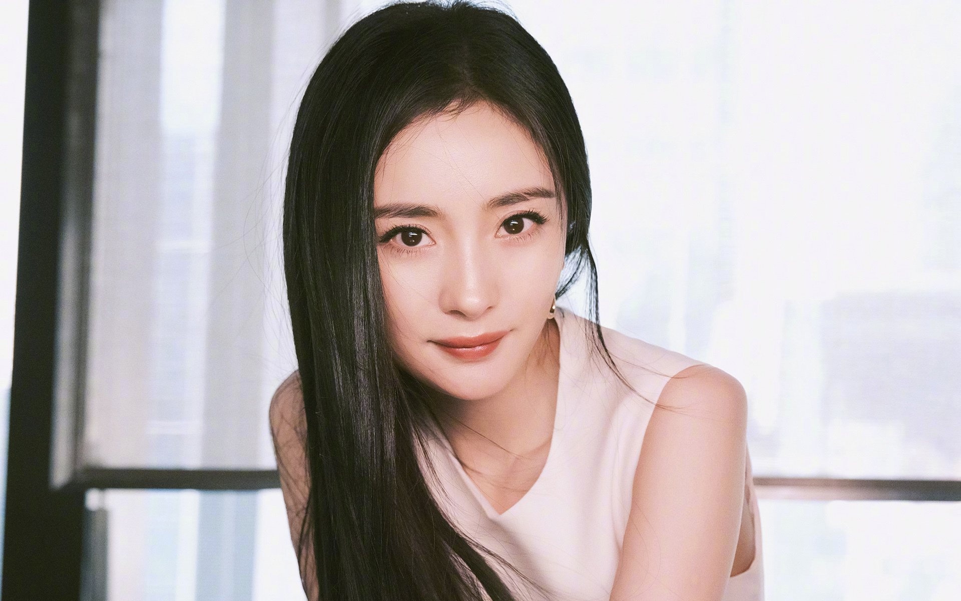 绿茵江湖的巅峰对决，乌拉圭铁骑碾压瑞士，萨内孤星闪耀成唯一光芒